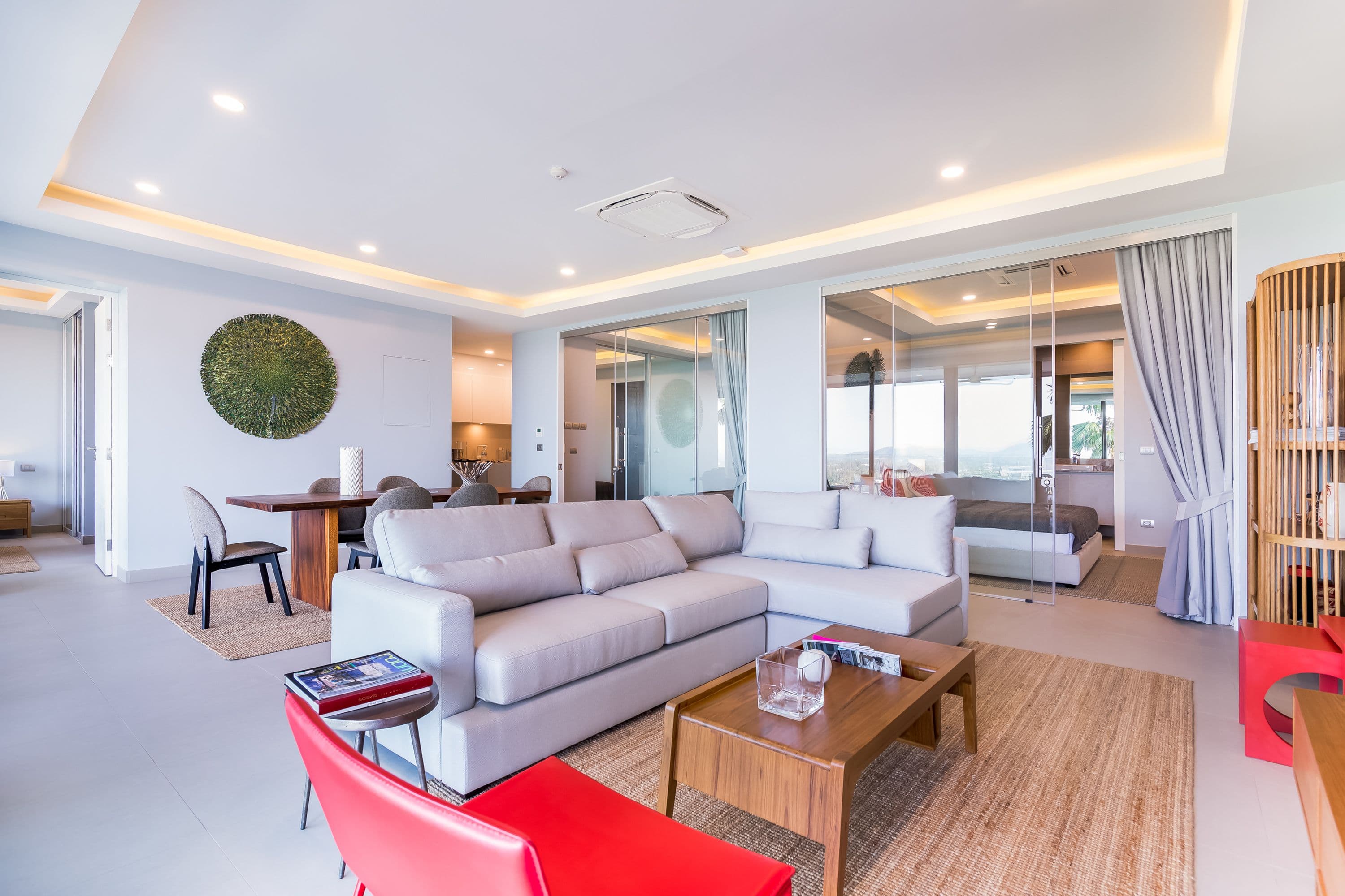 Appartements de 3 chambres, avec vue sur la mer et près de la mer dans le projet Andamaya Surin Bay, à Thalang.
