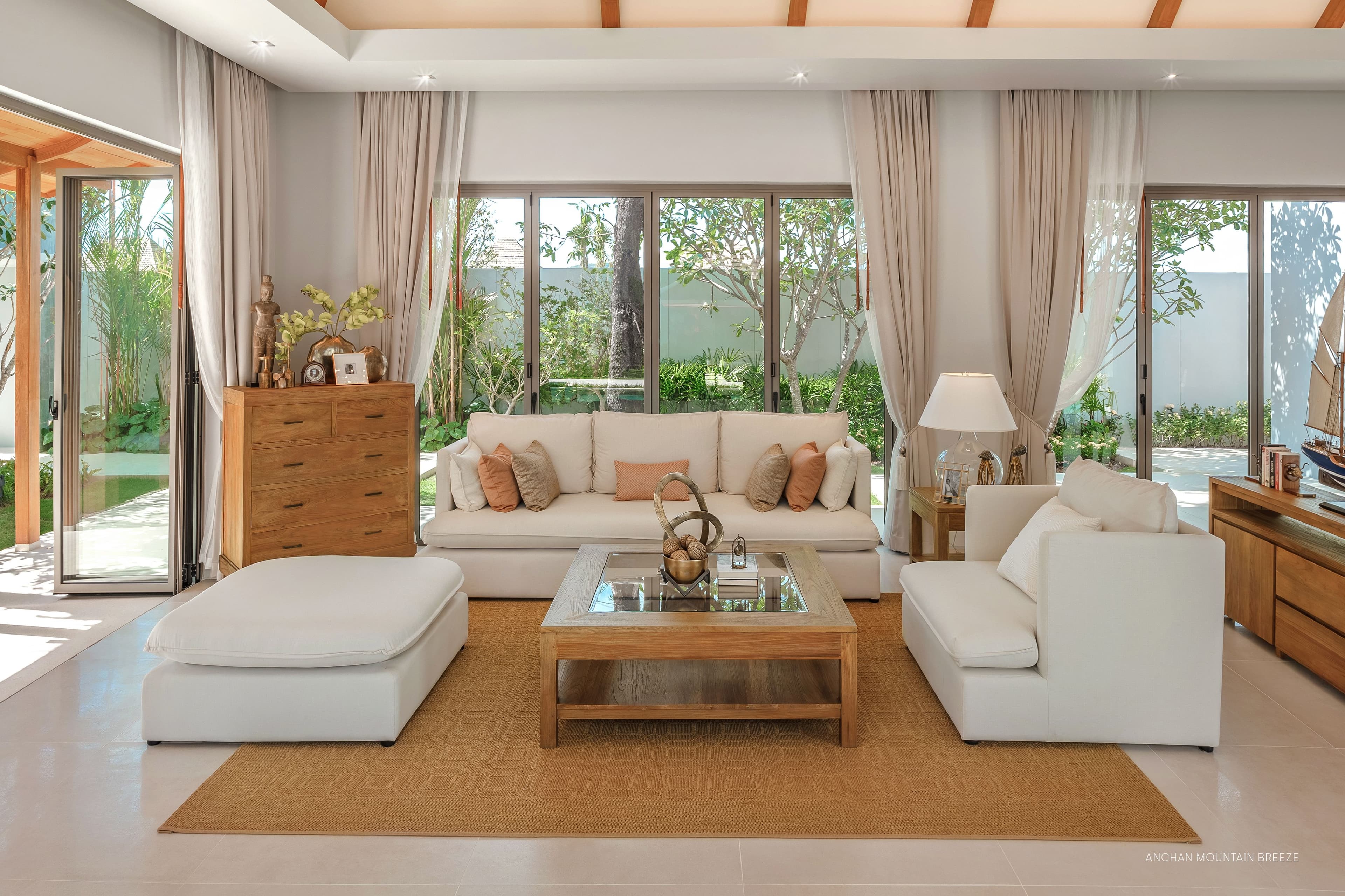 image Vily na predaj v Nai Thone, Phuket