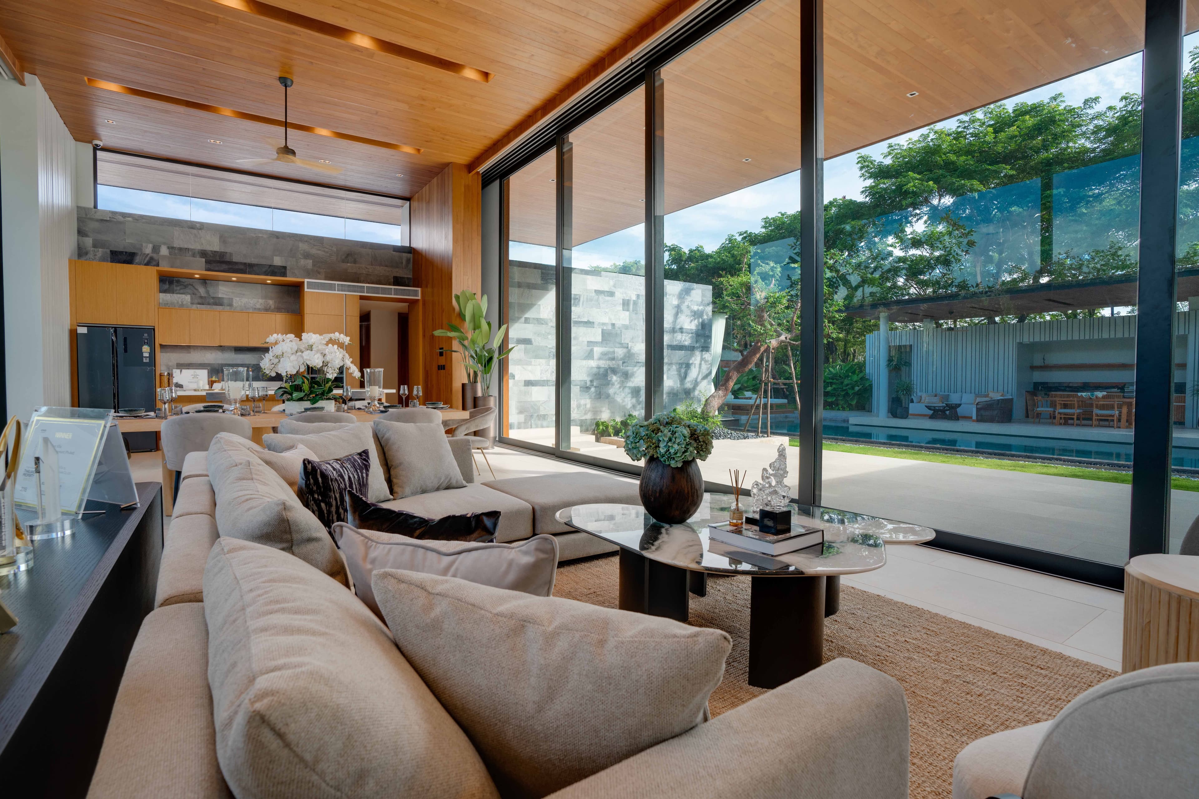 4BR GFB [Botanica Grand Avenue]