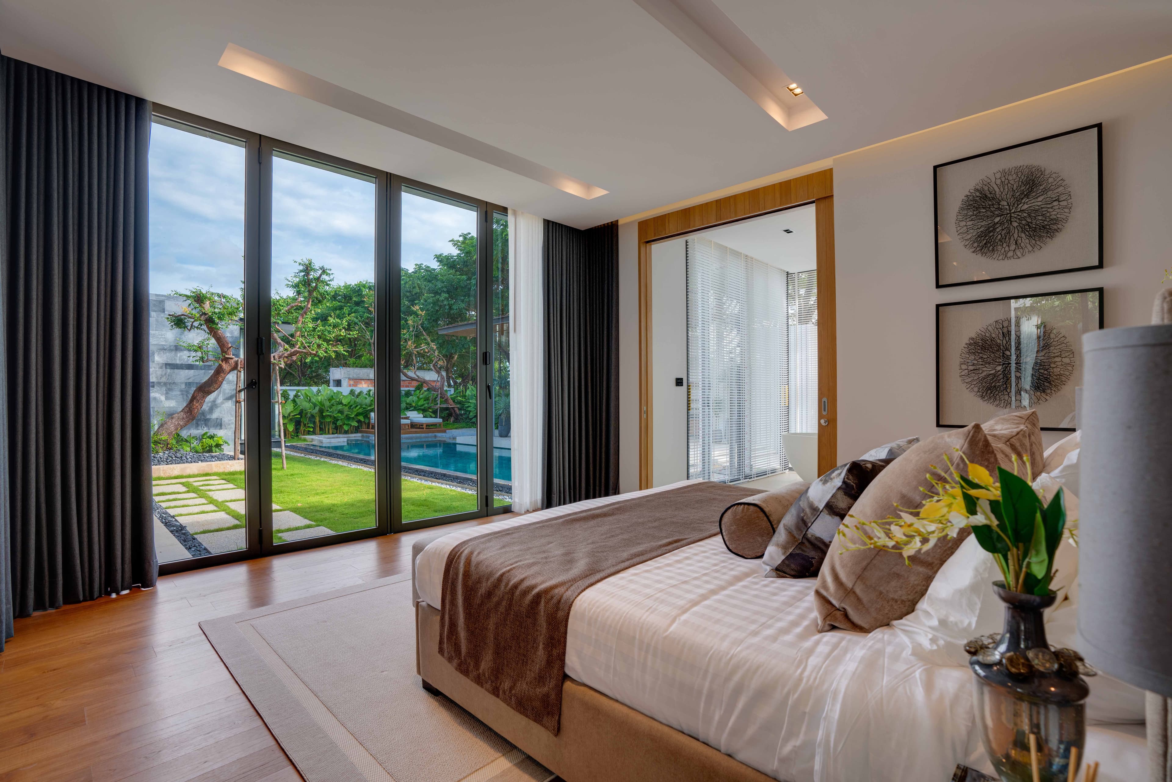 4BR SA [Botanica Grand Avenue]
