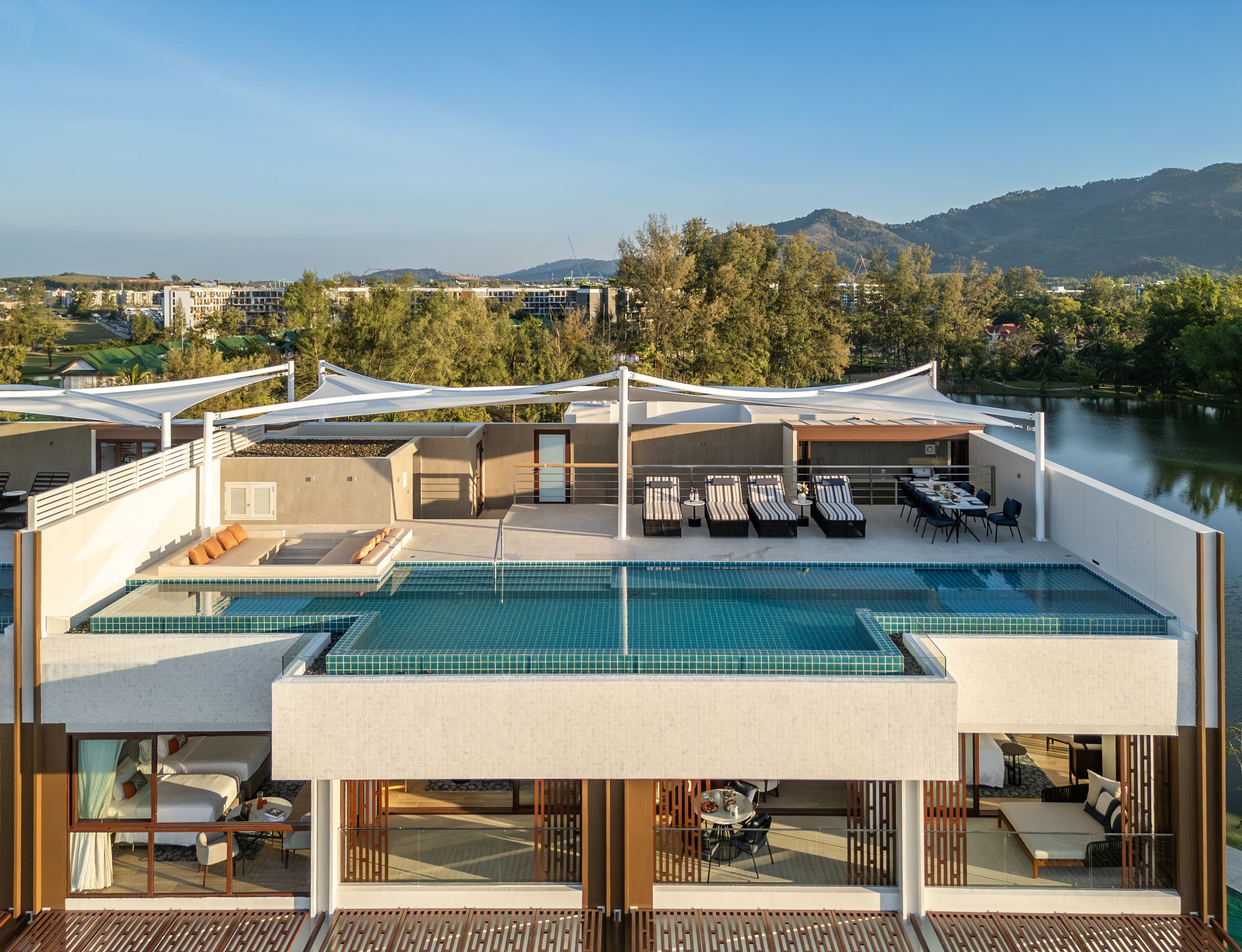 2BR Penthouse [Angsana Oceanview Residences]