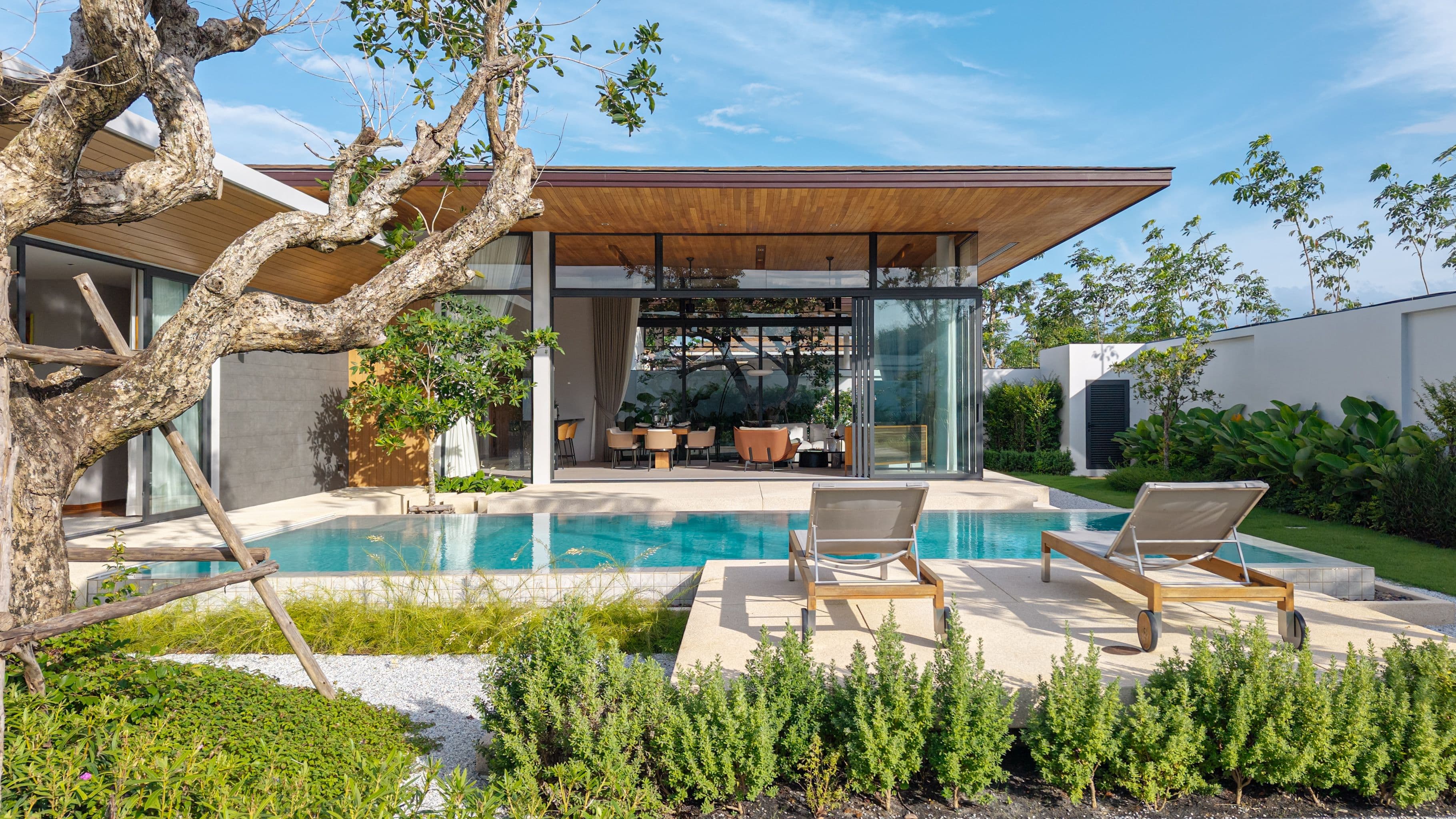 4BR Summer Zone B [Botanica Four Seasons]