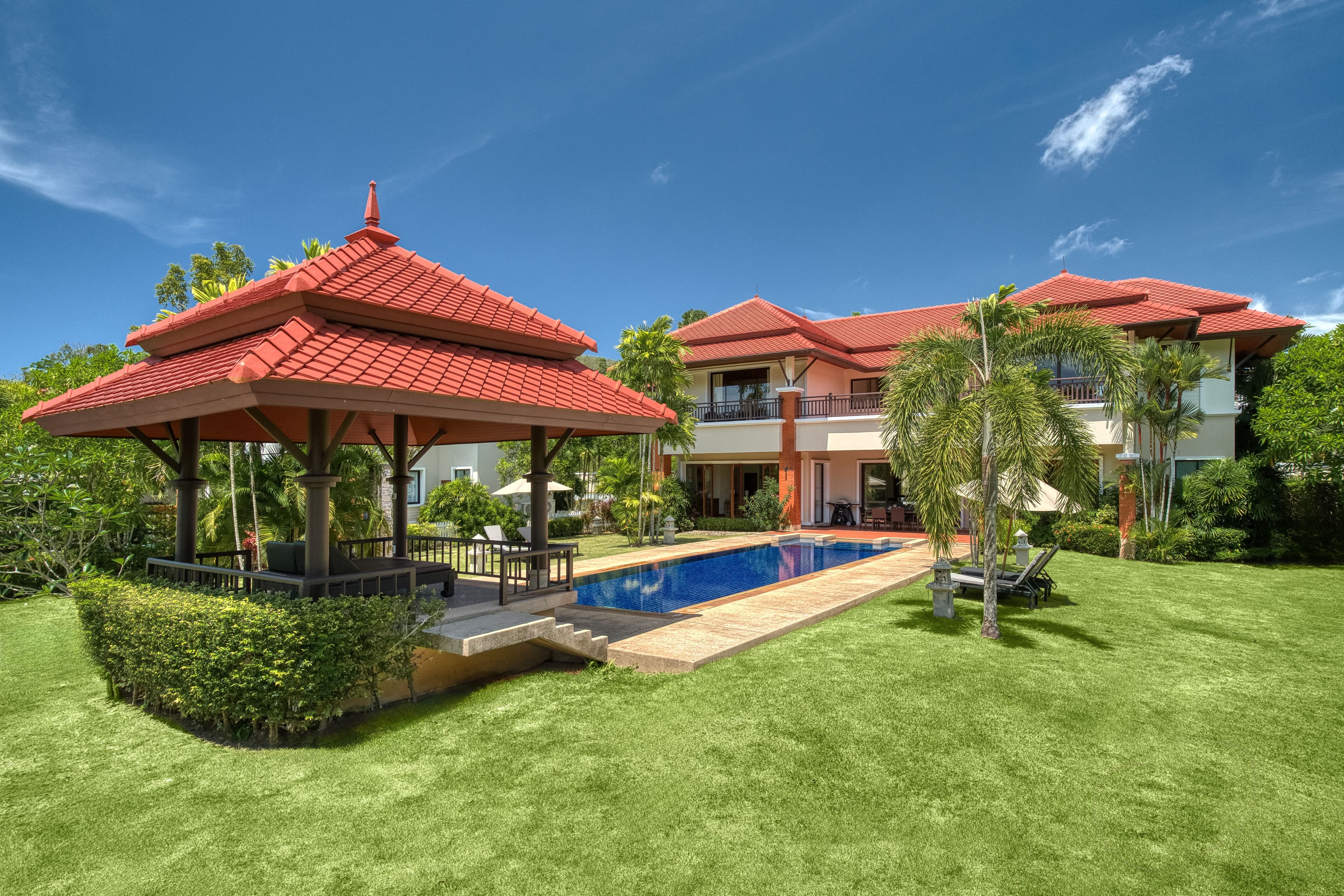 Large 4-Bedroom Villa, with pool view in Angsana Villas Resort, on Laguna
