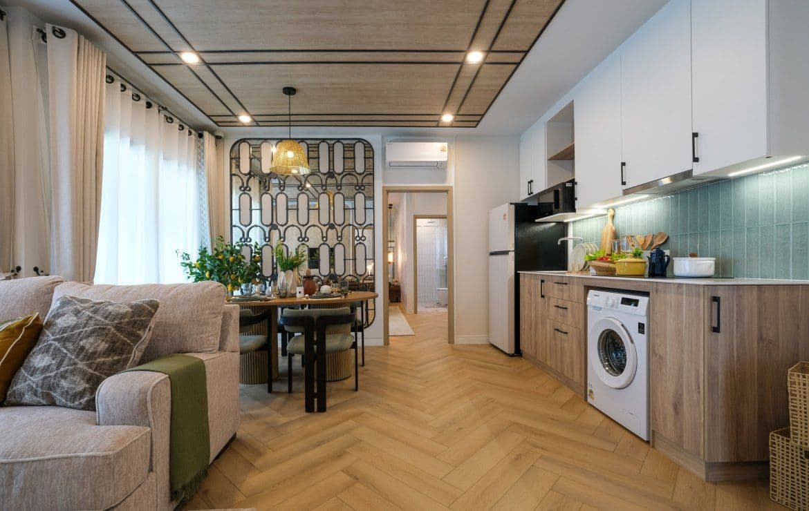 Appartements luxueux de 2 chambres, avec vue sur la piscine et à proximité de la mer, sur la plage de Rawai.