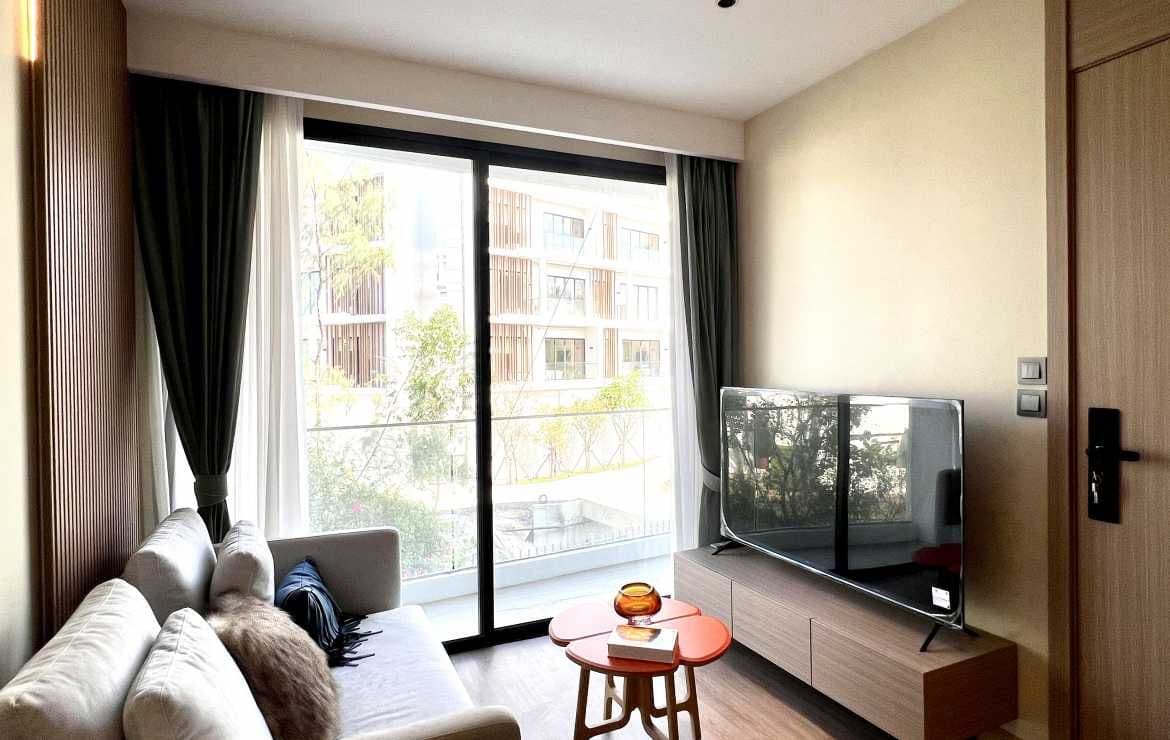 Luxusní 1-ložnicové apartmány s výhledem na bazén v projektu Laya Resort, na pláži Layan Beach.